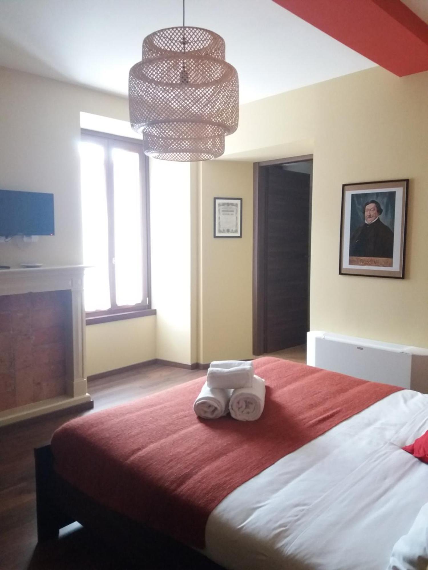 Carlito'S Trattoria Con Alloggio Vertemate Chambre photo